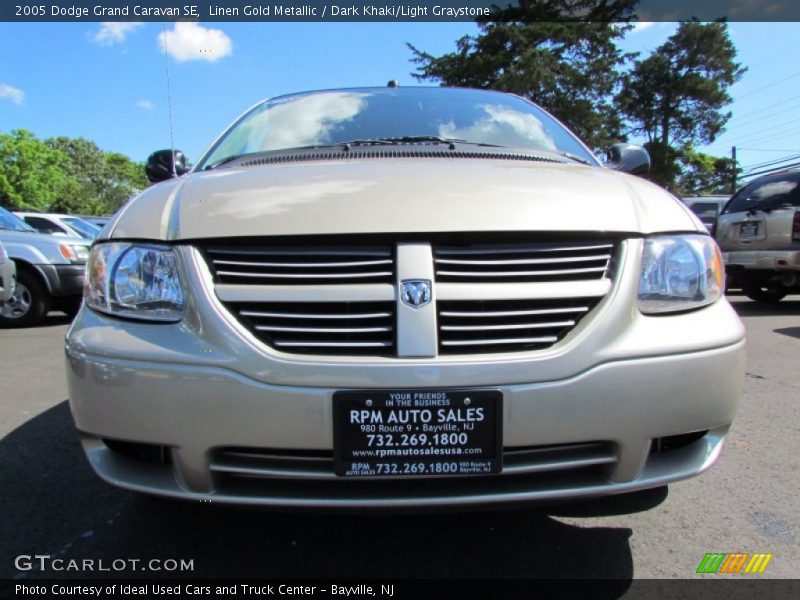 Linen Gold Metallic / Dark Khaki/Light Graystone 2005 Dodge Grand Caravan SE