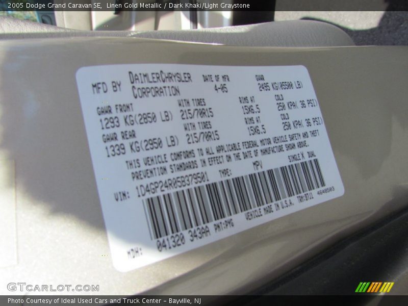 Linen Gold Metallic / Dark Khaki/Light Graystone 2005 Dodge Grand Caravan SE