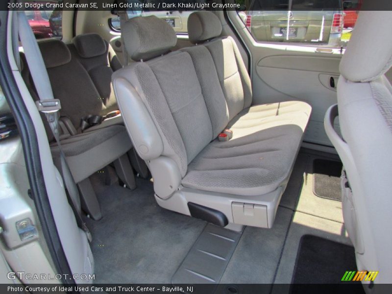 Linen Gold Metallic / Dark Khaki/Light Graystone 2005 Dodge Grand Caravan SE