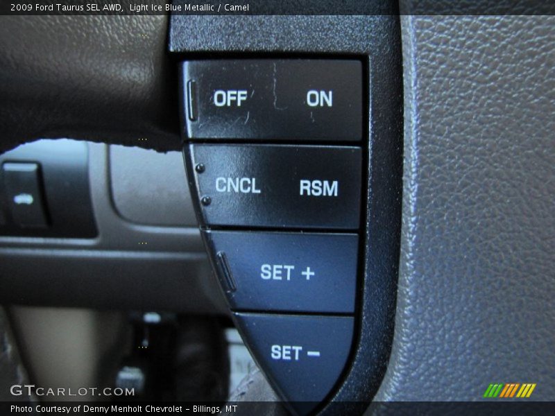 Controls of 2009 Taurus SEL AWD