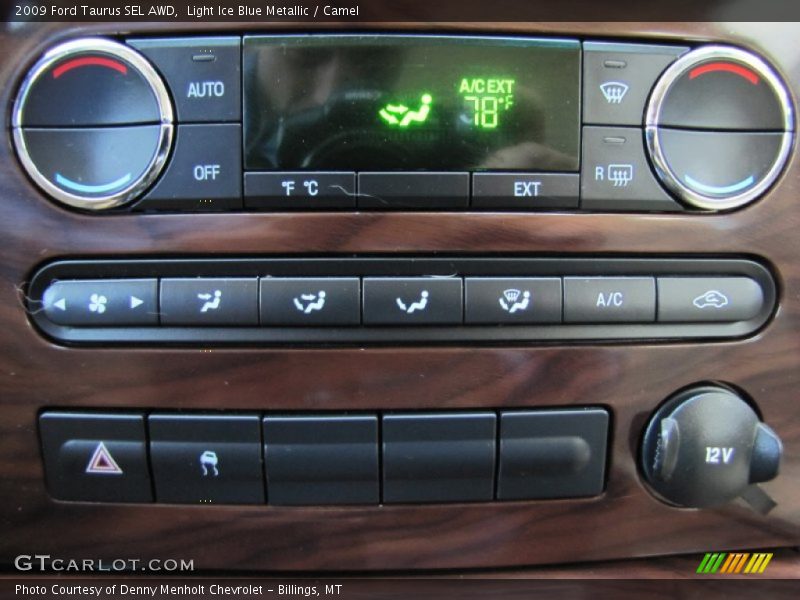 Controls of 2009 Taurus SEL AWD