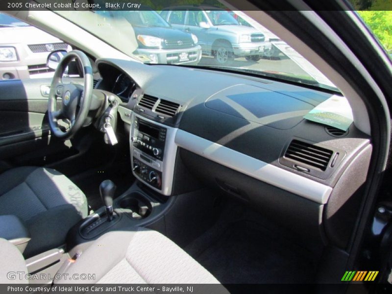 Black / Gray 2005 Chevrolet Cobalt LS Coupe