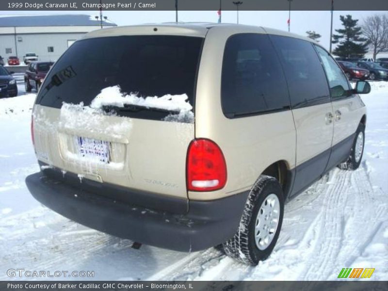 Champagne Pearl / Camel 1999 Dodge Caravan LE