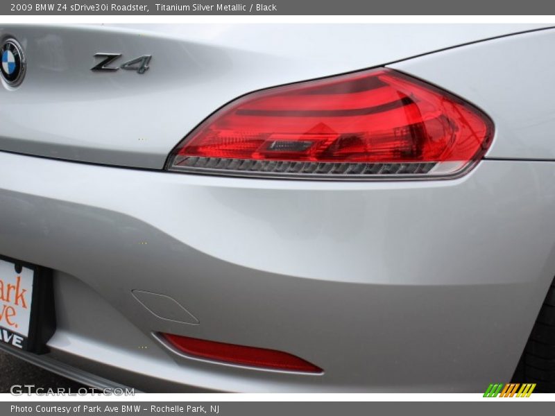 Titanium Silver Metallic / Black 2009 BMW Z4 sDrive30i Roadster