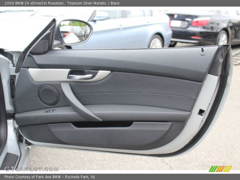 Titanium Silver Metallic / Black 2009 BMW Z4 sDrive30i Roadster