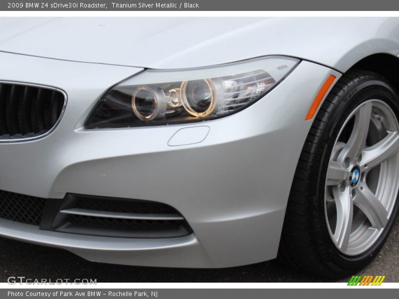 Titanium Silver Metallic / Black 2009 BMW Z4 sDrive30i Roadster