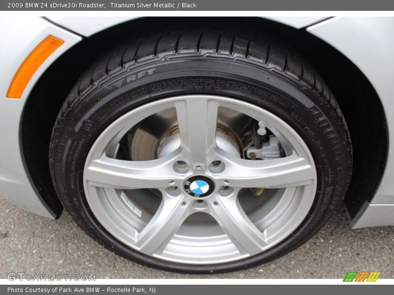 Titanium Silver Metallic / Black 2009 BMW Z4 sDrive30i Roadster