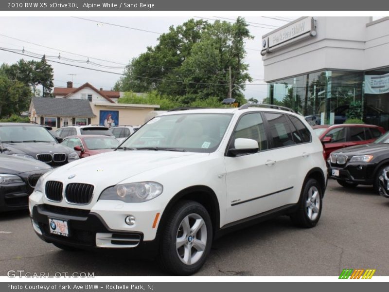 Alpine White / Sand Beige 2010 BMW X5 xDrive30i