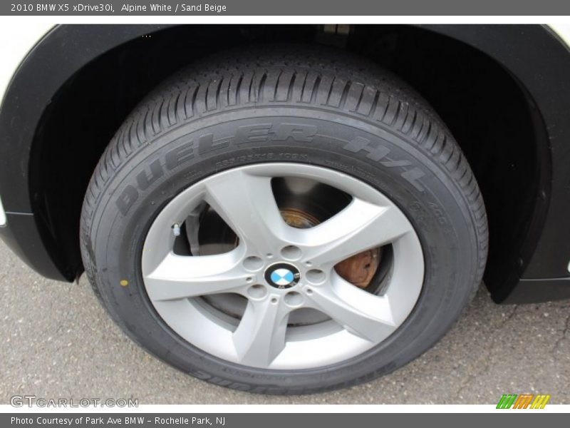 Alpine White / Sand Beige 2010 BMW X5 xDrive30i