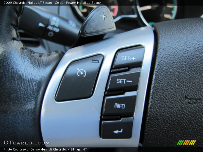 Controls of 2009 Malibu LT Sedan