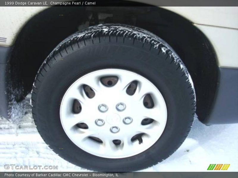 Champagne Pearl / Camel 1999 Dodge Caravan LE