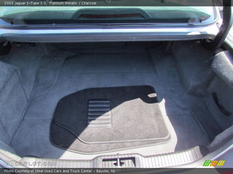  2003 S-Type 3.0 Trunk