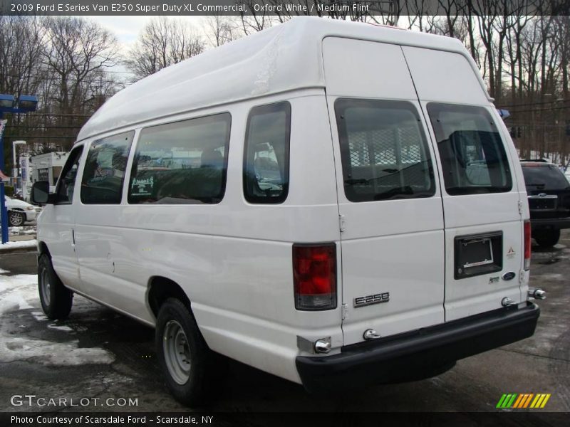 Oxford White / Medium Flint 2009 Ford E Series Van E250 Super Duty XL Commercial