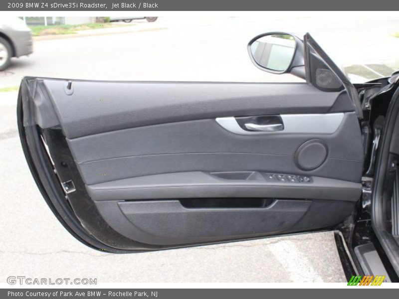 Door Panel of 2009 Z4 sDrive35i Roadster