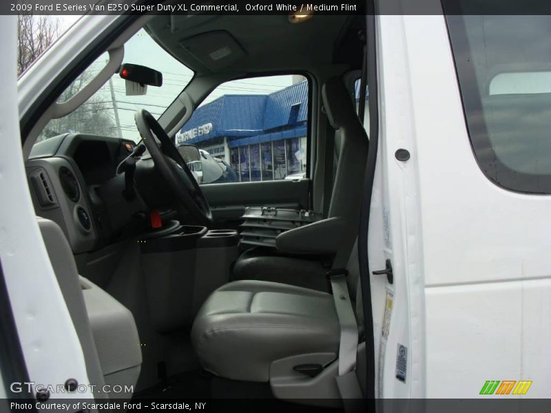 Oxford White / Medium Flint 2009 Ford E Series Van E250 Super Duty XL Commercial