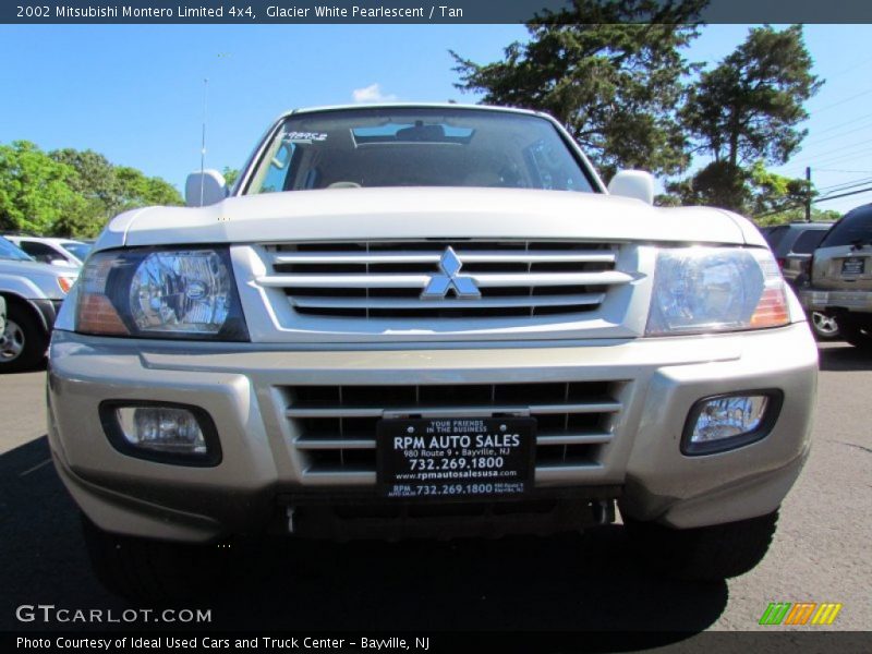 Glacier White Pearlescent / Tan 2002 Mitsubishi Montero Limited 4x4