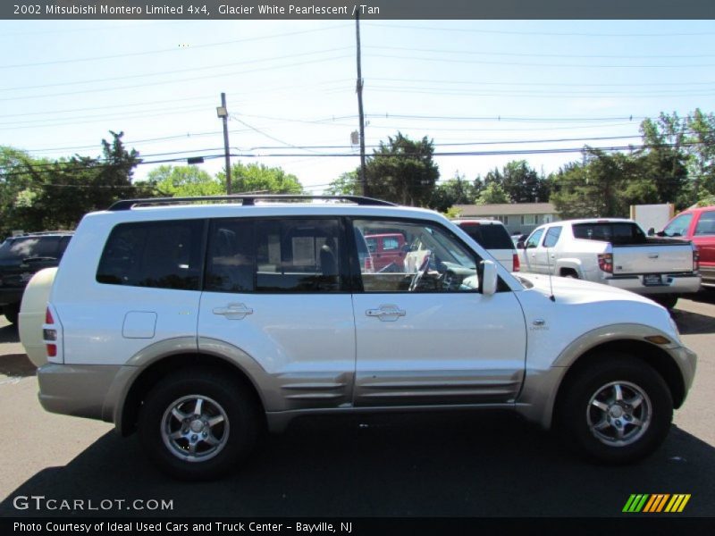 Glacier White Pearlescent / Tan 2002 Mitsubishi Montero Limited 4x4