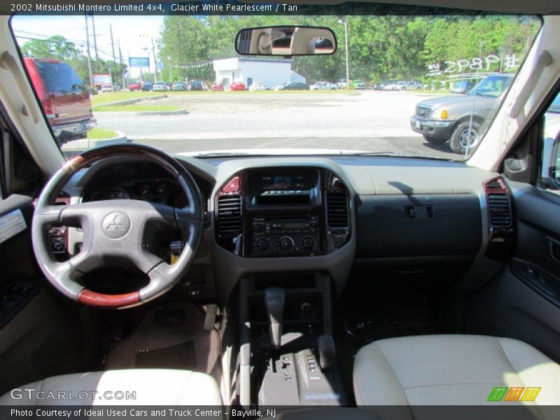 Glacier White Pearlescent / Tan 2002 Mitsubishi Montero Limited 4x4