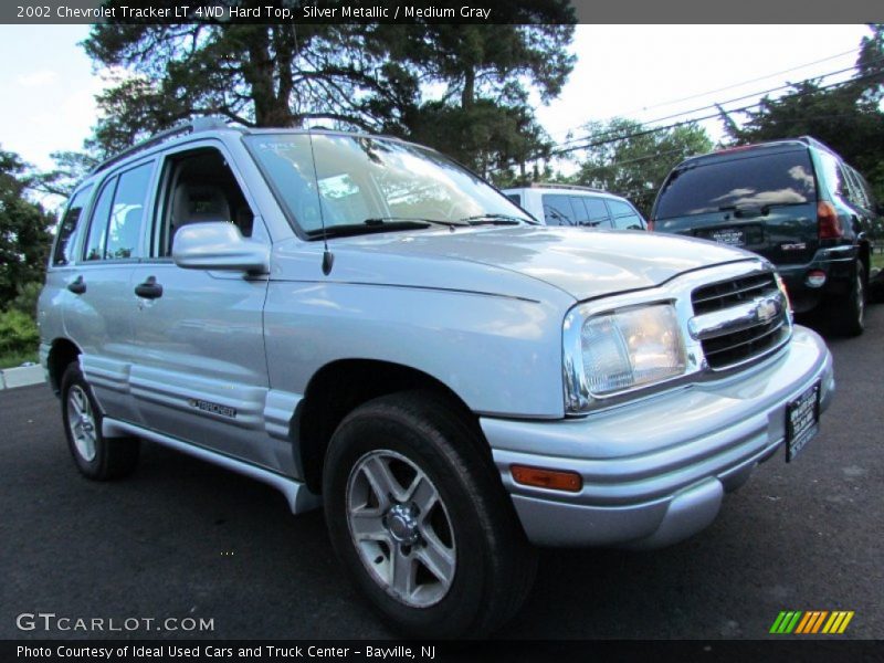 Silver Metallic / Medium Gray 2002 Chevrolet Tracker LT 4WD Hard Top