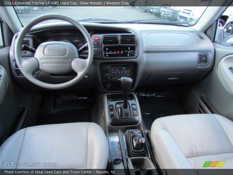 Silver Metallic / Medium Gray 2002 Chevrolet Tracker LT 4WD Hard Top