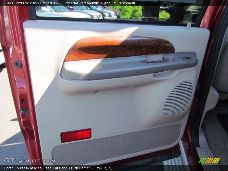 Toreador Red Metallic / Medium Parchment 2001 Ford Excursion Limited 4x4