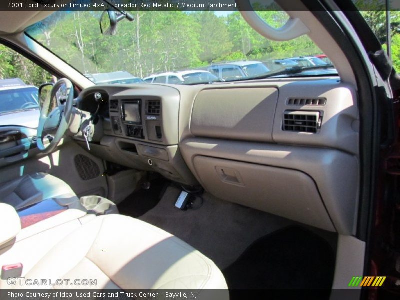 Toreador Red Metallic / Medium Parchment 2001 Ford Excursion Limited 4x4