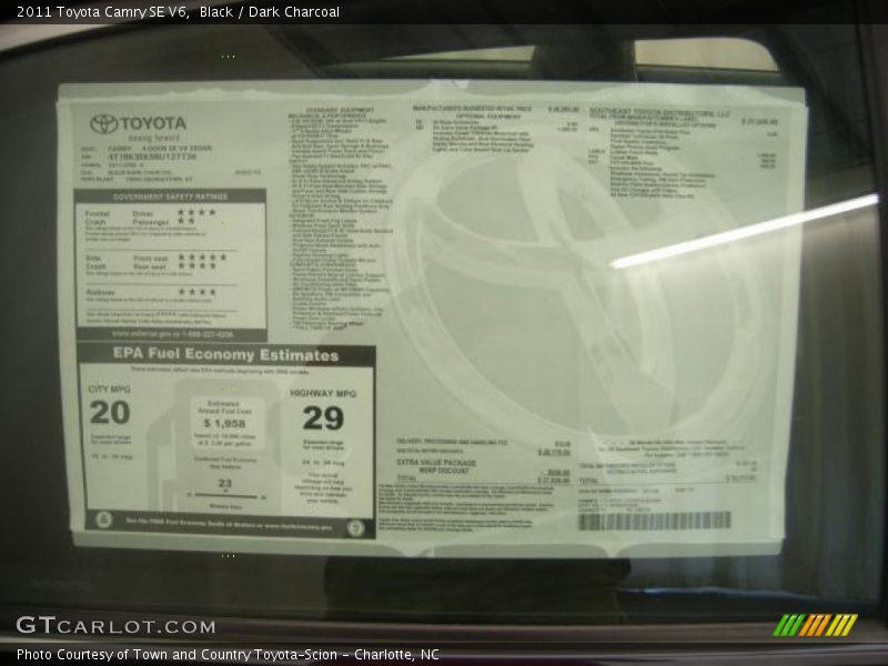 Black / Dark Charcoal 2011 Toyota Camry SE V6