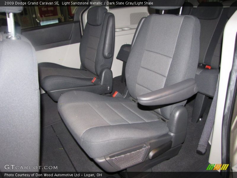 Light Sandstone Metallic / Dark Slate Gray/Light Shale 2009 Dodge Grand Caravan SE