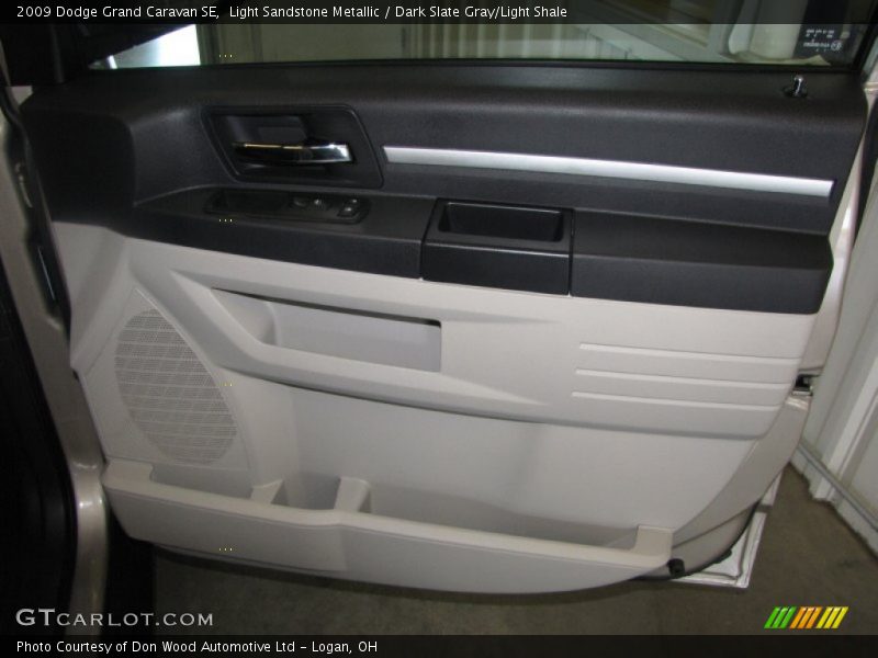 Light Sandstone Metallic / Dark Slate Gray/Light Shale 2009 Dodge Grand Caravan SE