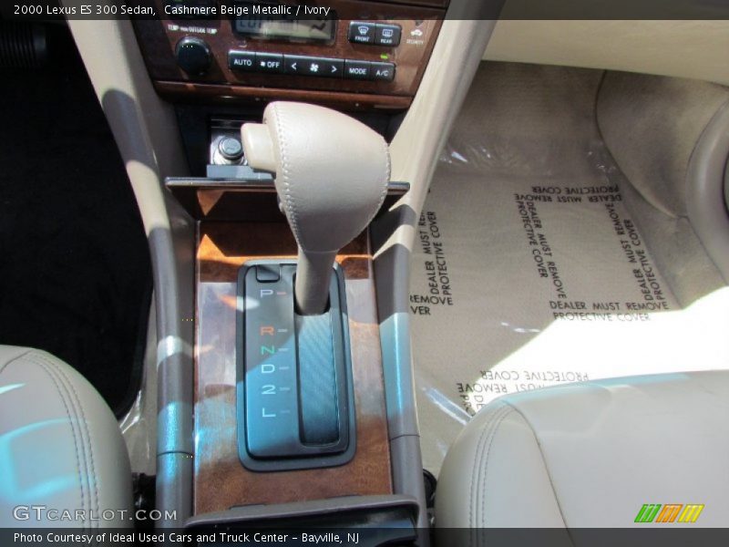Cashmere Beige Metallic / Ivory 2000 Lexus ES 300 Sedan