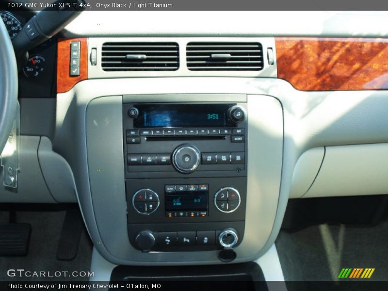 Onyx Black / Light Titanium 2012 GMC Yukon XL SLT 4x4
