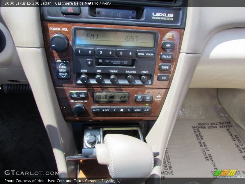 Cashmere Beige Metallic / Ivory 2000 Lexus ES 300 Sedan