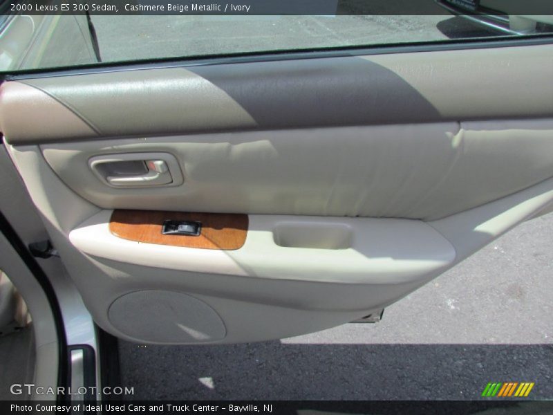 Cashmere Beige Metallic / Ivory 2000 Lexus ES 300 Sedan