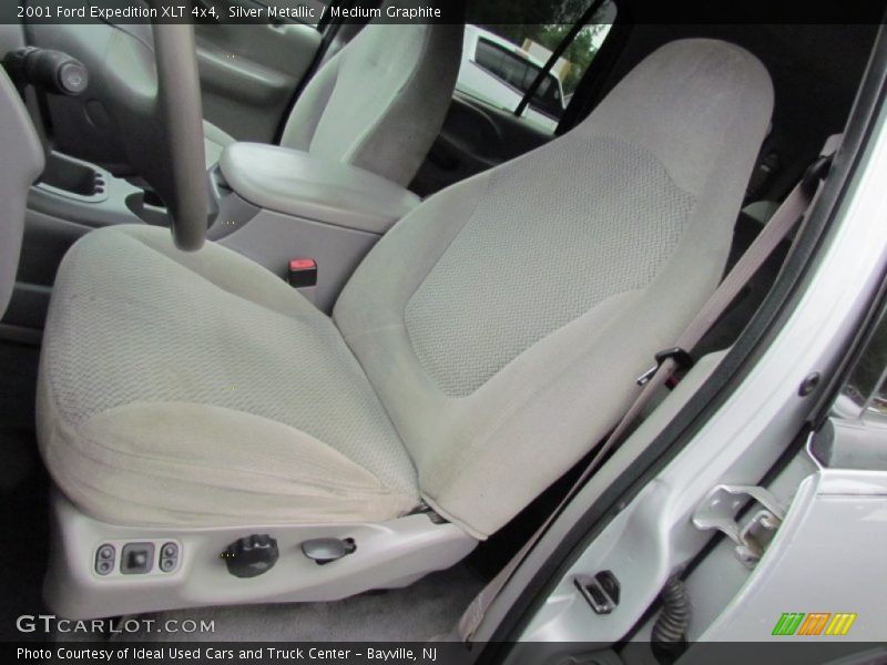 Silver Metallic / Medium Graphite 2001 Ford Expedition XLT 4x4