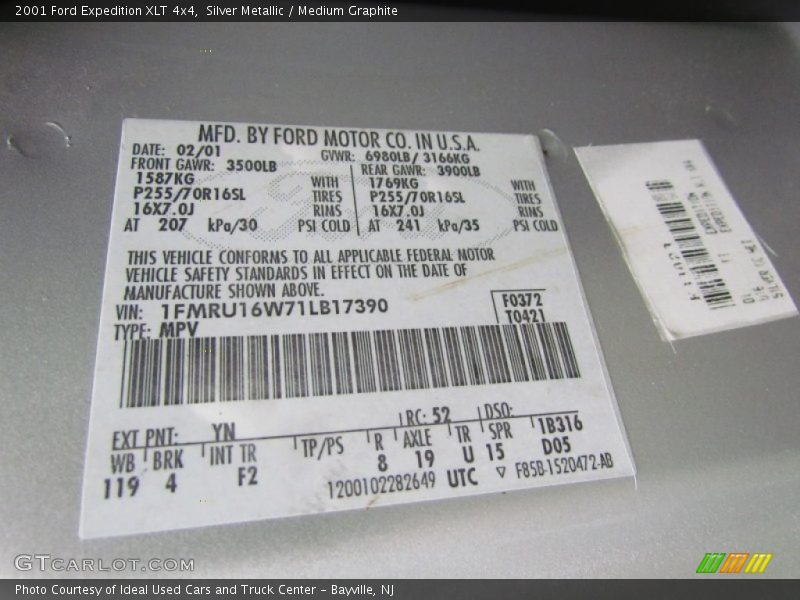 2001 Expedition XLT 4x4 Silver Metallic Color Code YN