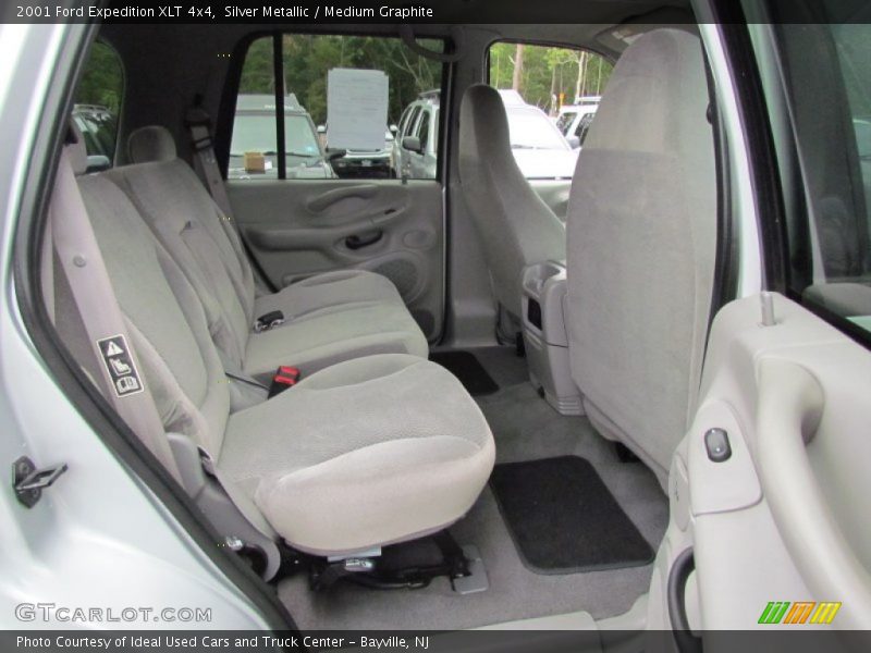 Silver Metallic / Medium Graphite 2001 Ford Expedition XLT 4x4