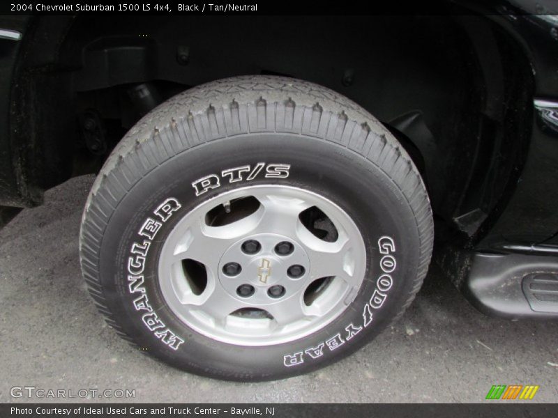 Black / Tan/Neutral 2004 Chevrolet Suburban 1500 LS 4x4