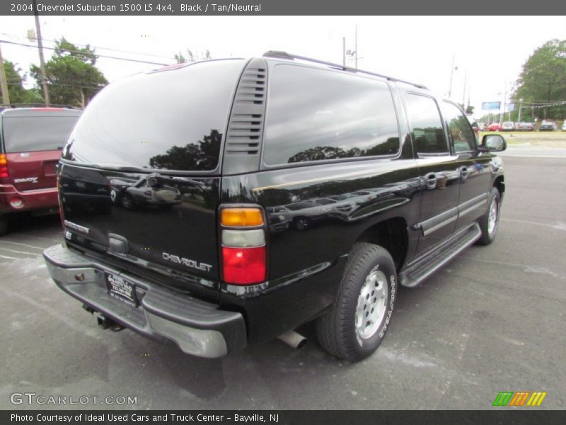Black / Tan/Neutral 2004 Chevrolet Suburban 1500 LS 4x4