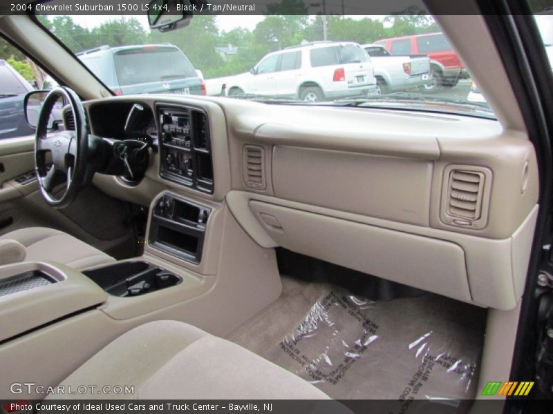 Black / Tan/Neutral 2004 Chevrolet Suburban 1500 LS 4x4