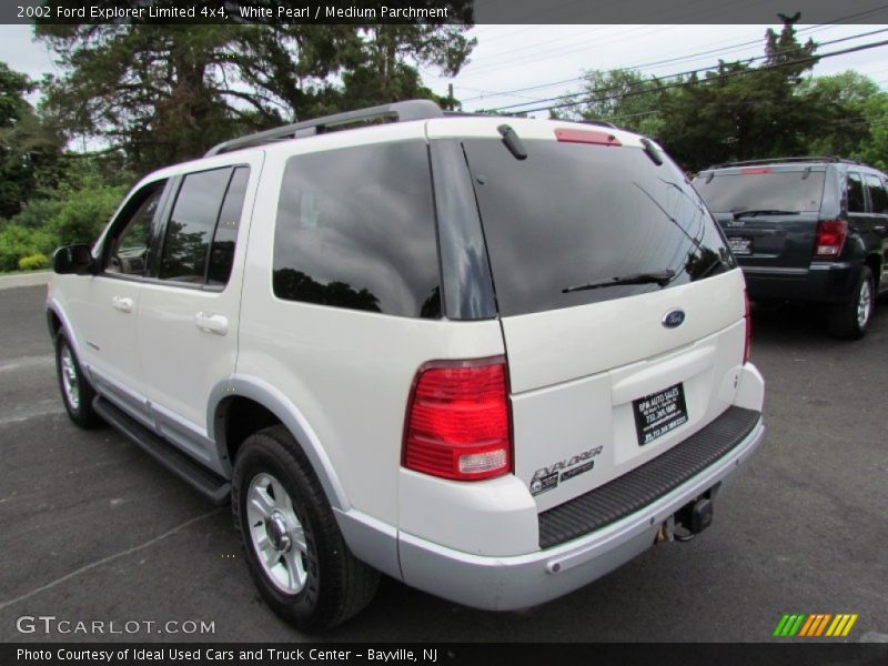 White Pearl / Medium Parchment 2002 Ford Explorer Limited 4x4