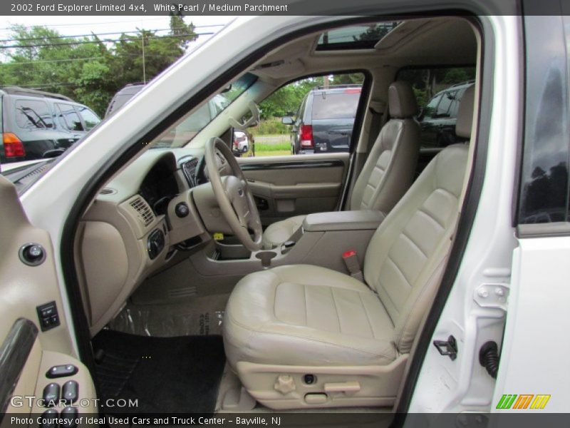 White Pearl / Medium Parchment 2002 Ford Explorer Limited 4x4