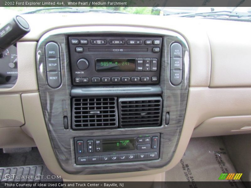 White Pearl / Medium Parchment 2002 Ford Explorer Limited 4x4