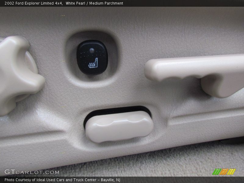 White Pearl / Medium Parchment 2002 Ford Explorer Limited 4x4