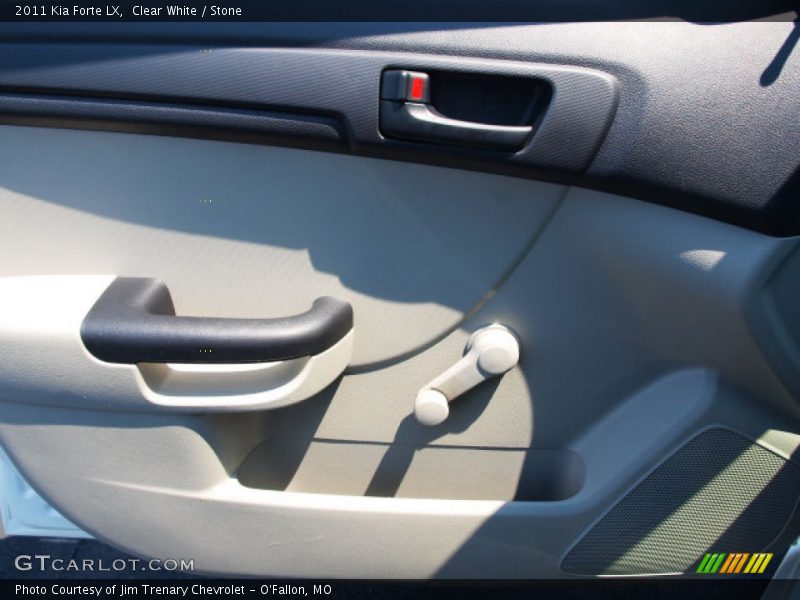 Clear White / Stone 2011 Kia Forte LX