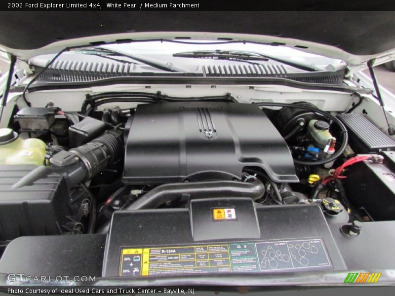  2002 Explorer Limited 4x4 Engine - 4.6 Liter SOHC 16-Valve V8