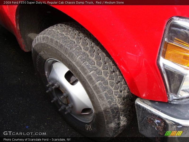 Red / Medium Stone 2009 Ford F350 Super Duty XL Regular Cab Chassis Dump Truck