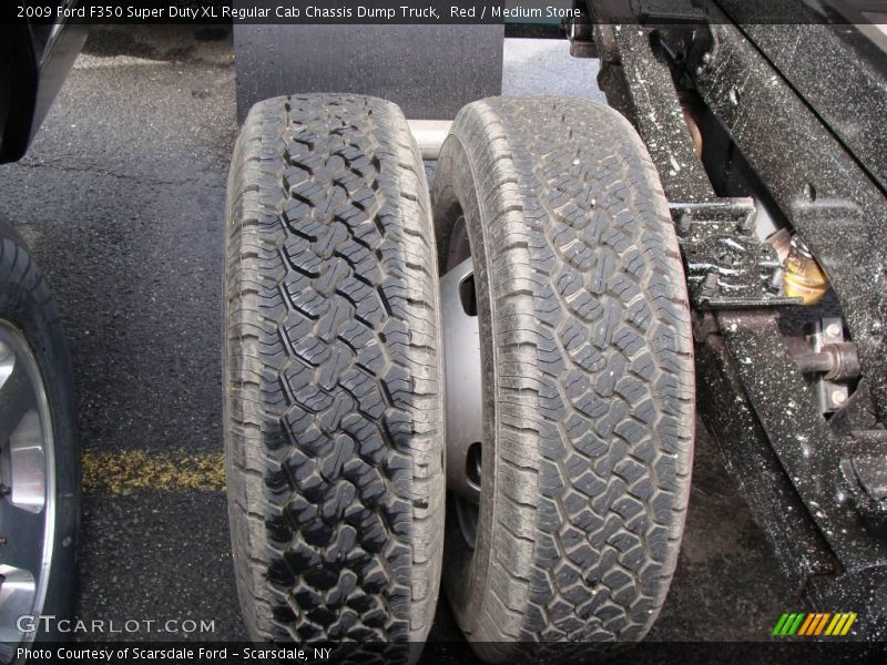 Red / Medium Stone 2009 Ford F350 Super Duty XL Regular Cab Chassis Dump Truck