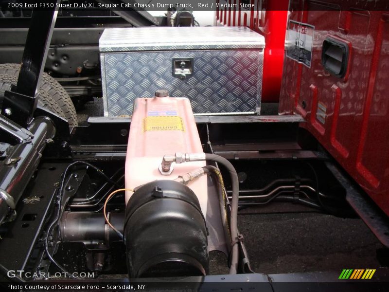 Red / Medium Stone 2009 Ford F350 Super Duty XL Regular Cab Chassis Dump Truck