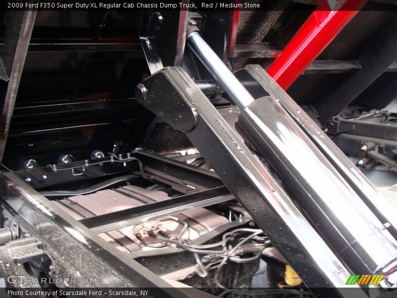 Red / Medium Stone 2009 Ford F350 Super Duty XL Regular Cab Chassis Dump Truck