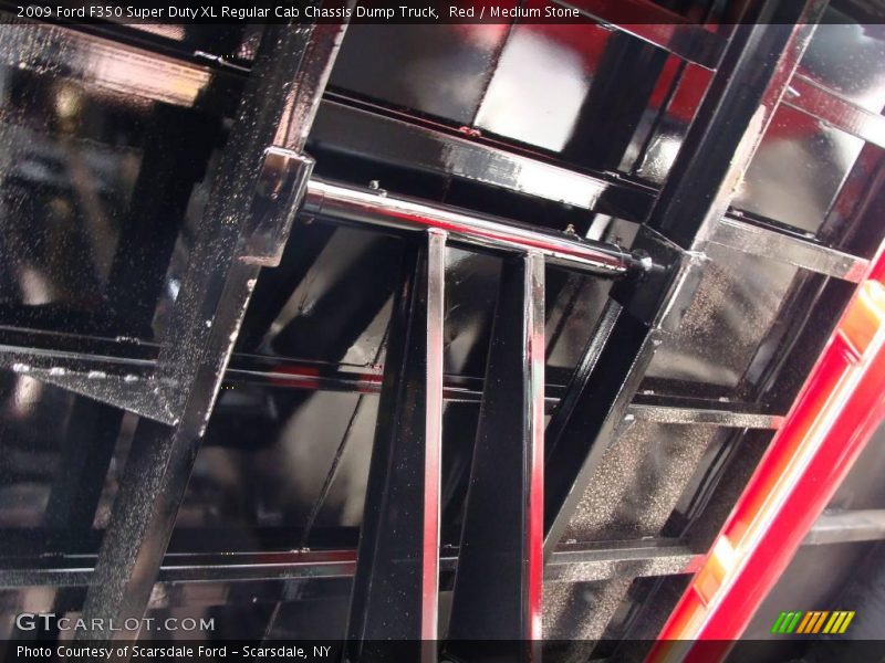 Red / Medium Stone 2009 Ford F350 Super Duty XL Regular Cab Chassis Dump Truck